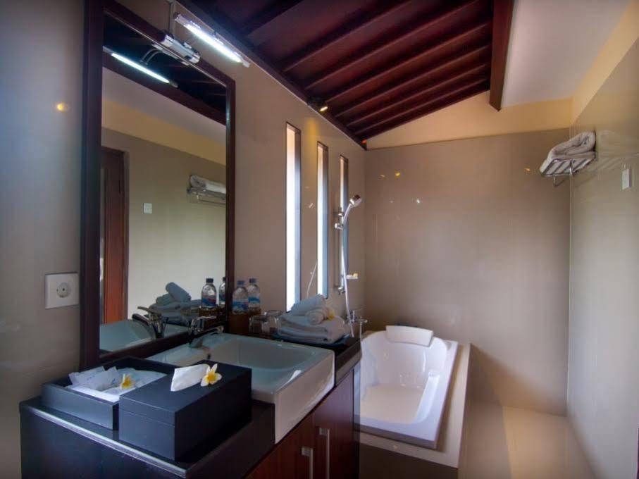 The Awan Villas - Chse Certified Seminyak Esterno foto